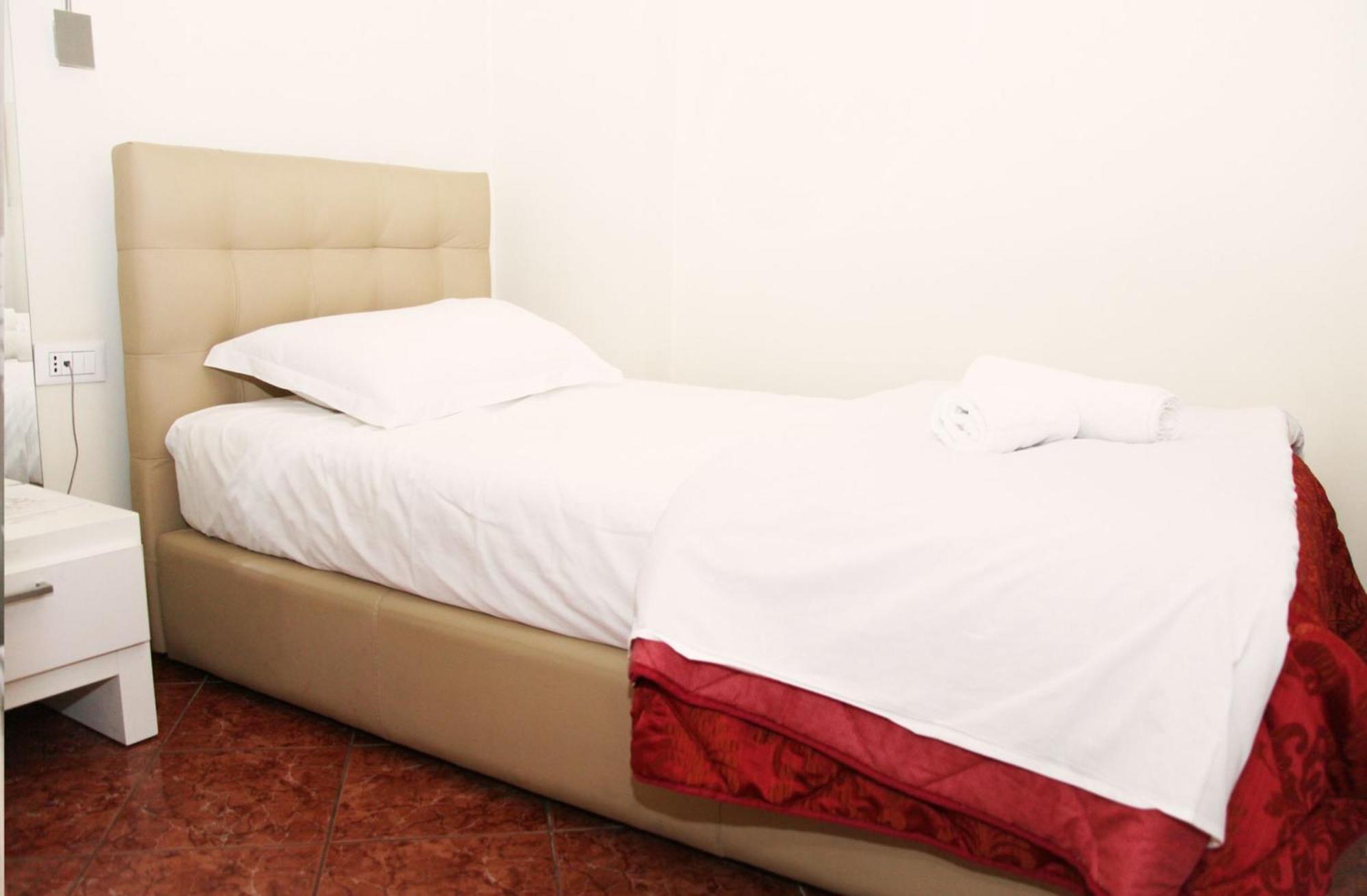 Hotel Relax Tirana Exterior photo